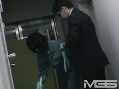 意外とヤレる!! 掃除婦のオバサン4の16番目のサンプル画像