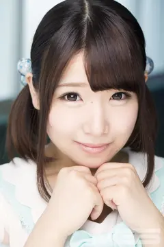 スーパーアイドルごっくんベスト4時間 初美沙希 阿部乃みく 佳苗るか 愛須心亜 涼川絢音の4番目のサンプル画像