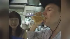 過激(秘)動画 あなたの知らない昭和の超トンデモAV こんなアダルトビデオがあったのか…素人飲尿ドキュメント編のサムネイル画像