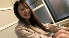 1泊女子 僕のボロアパートに美女が泊まりにやってきたのサムネイル画像