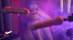 大量潮吹きするほどピストンバイブでイカされて「もうイッてるからぁぁ」アクメ直後もガンガンッ膣奥を突きまくる超追撃ピストン 唯井まひろのサムネイル画像