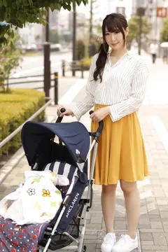 みほ (33) 専業主婦のサムネイル画像