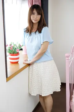 綺麗なおばさんは好きですか？【奇跡のAV出演】恥じらい五十路セックス 3 品良く乱れる熟女5人のサムネイル画像