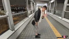 チャキチャキ明るい奥さんはママ友グループのムードメーカー 宮多里奈 29歳 最終章 実家に帰省中の家族の知らないところで2人目を妊娠してしまうリスクも顧みず「生で挿れたい…」他人との生中出しでオンナに戻った3か月を締めくくるの13番目のサンプル画像