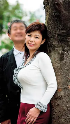 熟年夫婦の愛あふれる濃厚セックス 14組4時間の4番目のサンプル画像