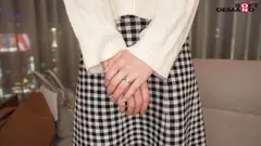 銀座デパ地下の和菓子屋さんで働く優しそうな奥さんの本性は 発情牝妻 小橋由希 35歳 AV DEBUTの4番目のサンプル画像