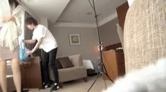 ビジネスライクな個撮レイヤーに無許可の中出し！顔射の2回戦！！押しに弱い敏感体質が鬼ピストンでイクイク連呼の大絶頂！！のサムネイル画像