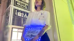 長身美脚のタトゥーBODY！！背中に翼を持つ彼女は天使か悪魔か…。クールでミステリアスな美女がイグイグゥ絶頂！スーパーモデル級ギャルのパイパン淫膣にドックンドクン中出し！！【ガールズナンパ】のサムネイル画像