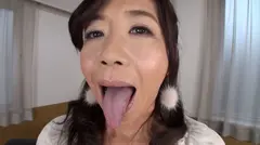 菊○桃子のモノマネタレントとして芸能界で活動している菊市桃子(48歳)が長年秘めてきた『若い男の子に抱かれたい』という願望を叶えるため自ら決意のAV出演！！のサムネイル画像