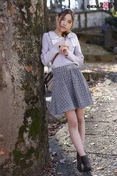 現役専門学生うみちゃん これが最後のAV体験！したくなったら誰とでも生パコOK！ハジけて逆ハーレム連続中出しパーティ 新垣うみ(20)のサムネイル画像