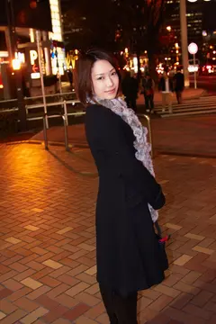 ラグジュアリーエロス 清楚で品良くセレブな熟女たち ナンパ中出し 12人 4時間SP 04の16番目のサンプル画像