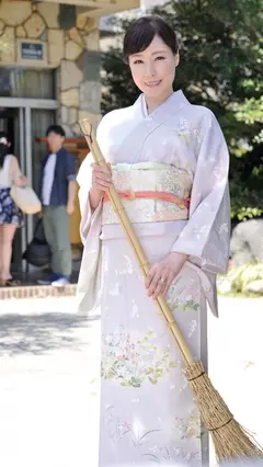 お義母さん・・・素敵です・・・ あんな小娘よりも私の方が良いでしょ？ 美しき義母の色香に惑わされ 禁断の愛を受け入れてしまった母 12人4時間の15番目のサンプル画像