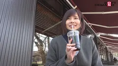 彼氏がいるのにG乳エロビッチが2度目のAV登場。東京 江東区 商店街 保険営業2年目 川端成海さん(仮名・24歳)終電までずっとチ○ポ6本とSEX (滞在時間6時間42分) 中出し計10発のサムネイル画像