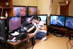 SOD女子社員 元気ハツラツな若手AD女子社員が働くAV撮影の舞台裏大公開！撮影現場でのHなアクシデントに戸惑いながらも恥じらい隠して全力対応！さらに！暴走した男たちと全員SEXしちゃってました！！ 園洋子 遠藤ゆな 東美咲 川合ちほの19番目のサンプル画像