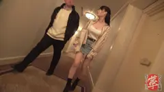 鬼怒川マ●コ氾濫パニック！？ゆいちゃんに革命を。スレンダーM女！耳しゃぶり首を締め高速ピストン連続アクメwww手バイブディルドでエンドレス潮吹き！！おマ●コぼっこれとるんけ？？のサムネイル画像