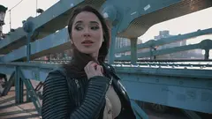 【Marc Dorcel】高級エスコートガールと変態紳士～リヤ&ステファニー～ リヤ・シルバー スタファニー・カイラー シャリナ・ディヴァインのサムネイル画像