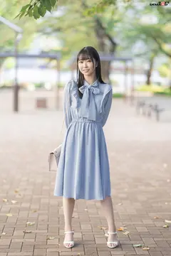 【初撮り】エロくびれ尻な関西弁ダンス講師 ヤバすぎる腰振り騎乗位...清楚に見えてチ○ポ挿入で肉食系に変貌するスタイル抜群なスレンダー美女 軟体を活かしたくねくね腰使いドスケベセックスでドS女子がイキ乱れる めあ・21歳のサムネイル画像