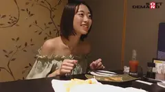 おてんばな #ひざこぞう擦り剥け娘 を定点でハメ撮りで激ピス3Pで丸ハダカにさせて 潮をビシャビシャ吹きながら大声でイキまくらせた！ 奈築りお(20)の6番目のサンプル画像