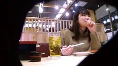 自分の部屋に泊まることになった妻の女友達 ｢人妻美鈴さん(仮名)三十歳｣に当然のように手を出してしまうワタシの4番目のサンプル画像