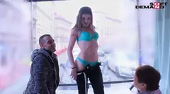 マジックミラー号inヨーロッパ 海外ロケでナンパした日本人好みの可愛くてエッチな欧州本物素人娘を7名厳選 日本人素人男性3名がサムライチ○ポで殴り込み！？ALL生ハメ240分SP Vol．2の20番目のサンプル画像