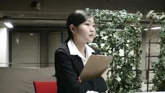 新人女性社員が面接官 001の7番目のサンプル画像