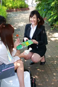 一挙公開！シ●ウト“性感エステ”ナンパ (11) ～歯科助手！部活帰りの女学生！図書館に通う主婦！14人の本気イキ見せます！の7番目のサンプル画像