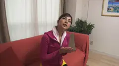 ランニングして火照った体の美女が貪り、入れてと言ってくれた！のサムネイル画像