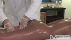 シ●ウト女性30人！エロマッサージで思わずヒクヒクしてしまいました。 4時間SPの9番目のサンプル画像