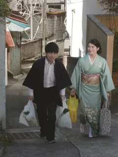 あなた…うちの旅館が5つ星になったのは私が中出し接待してるからなの 本庄鈴のサムネイル画像