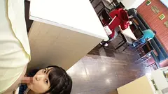 バレないようにこっそり見せつけ こっそりドキドキパンチラ挑発 富田優衣 優梨まいな 香苗レノン 皆月ひかる 佐原由紀の4番目のサンプル画像