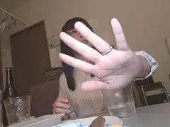 旦那さんのすぐ側で奥さんを寝取るThe BEST 2019.Sep-2020.Febの6番目のサンプル画像