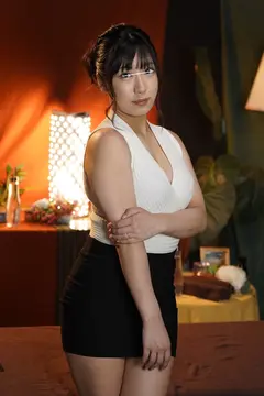 昼間から若妻メンズエステで勃起チ○ポがビンビンです！！久しぶりのカチカチ勃起チ○ポに興奮して「溜まった精液を抜きましょうか」と握りしめてくるエステ嬢にソソられまくり！試しに「手じゃなくて」と言うと「スケベですね、良いですよ」と騎乗位で千切れるほど締め付けられられました！！の7番目のサンプル画像