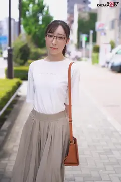 マジックミラー号「無料エステ体験！」の募集に来た女子の全身をヌルテカオイルマッサージ 地味な見た目とは裏腹に何度も激イキする隠れ巨乳女子！の7番目のサンプル画像