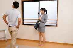 ノルマ達成のためなら何でもこなしちゃうバツイチママは不動産OL ましろ杏のサムネイル画像