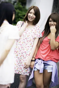 友達の前でガチエッチ！！ 2 女のコが一番恥ずかしい事！それは友達の前でエッチな事しちゃうこと！そのムリな事やってもらいます！！ 18名の5番目のサンプル画像