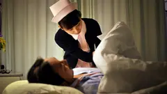 夜勤の熟女看護師 欲求不満おばさんナースはカッチカチ勃起チ○コで夜中に発情！！特選 01のサムネイル画像