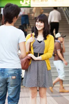 厳選！人妻ナンパ 山手線駅前でゲットした美人奥様に中出しSP 14名 240分のサムネイル画像