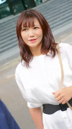 一流のおば様ナンパ セレブ美熟女中出しJAPAN 32のサムネイル画像