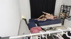 百戦錬磨のナンパ師のヤリ部屋で、連れ込みSEX隠し撮り 369 【もちろんパイズリもあるよ！】どエロい！どエロい！！どエロい！！！エロ特化型グラマラス体型、特級おっぱいお姉さんが登場！熟す手前の剛毛赤ピンクま●こはモザイク越しでも卑猥すぎる！全体位おっぱい激震！涎垂らしながら大絶叫オホ声連続アクメ！の12番目のサンプル画像