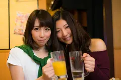 若い女子を庶民的な居酒屋で口説く20人 4時間のサムネイル画像