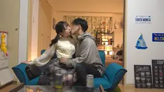 百戦錬磨のナンパ師のヤリ部屋で、連れ込みSEX隠し撮り 280 【アイドルでサウナ女子！】最近サウナにハマった地下アイドルとサシ飲み→自宅連れ込み！超がつくほど敏感ボディ！乳首をいじられイキ、クンニと手マンでイキ、チ●ポで突かれてイキ、自分で動いてもイッてしまう！アイドルをイカせまくる背徳感で興奮必死！の4番目のサンプル画像