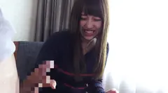 遠距離恋愛中の巨乳JDがお金と快感に負けて生中出しまで！ さとみ 20歳のサムネイル画像