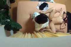 ダマで中出し ナンパ連れ込み素人妻 ガチで盗撮無断で発売 15のサムネイル画像