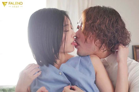 イイ女の体液にまみれる性交汗・涎・愛液・潮が溢れ出し絡み合い痙攣絶頂 五十嵐なつのサムネイル画像