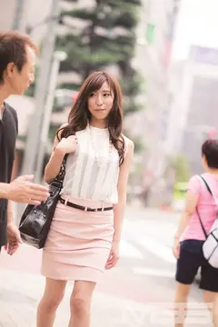 ナンパされたエッチな素人女性たち激ウブ捕獲！！ 綺麗な弾けるボディが堪らないお姉さん 4時間のサムネイル画像