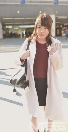 せめてゴム付けて…あっ！うわ…これマジで顔バレしちゃうだろ…ってレベルの美人奥さん達が平日の真っ昼間から口説き落とされてAV出演とかどうかしてるぜ。「ガチンコ中出し！顔出し！人妻ナンパ」 in十条&赤羽の4番目のサンプル画像