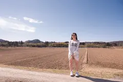 田舎娘、時給696円。【超】幸せ愛人契約。 ゆかり 自分の価値をよく解っていない地味カワ素朴ガールが最低賃金でヤラれまくりの中出し。のサムネイル画像